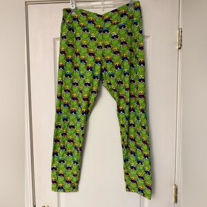 LuLaRoe Adult Leggings with Green Frog Design